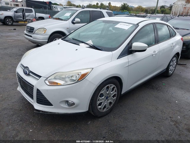 2012 FORD FOCUS 1FAHP3F21CL274020 Photo 1