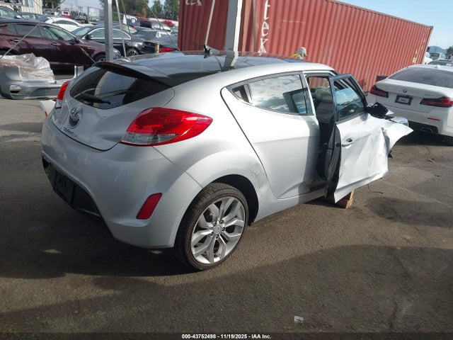 2013 HYUNDAI VELOSTER KMHTC6AD7DU162694 Photo 3