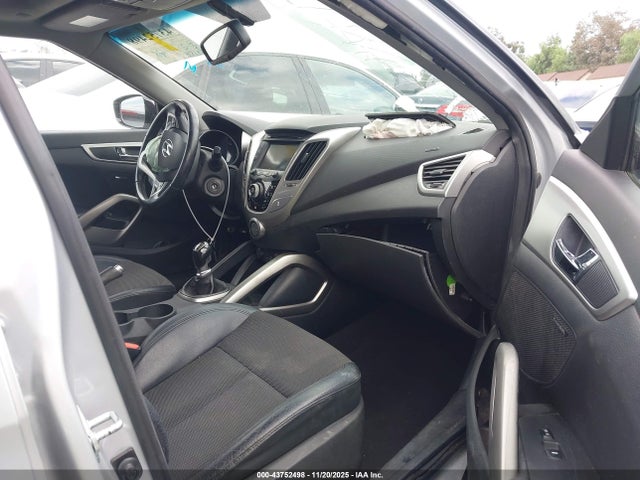 2013 HYUNDAI VELOSTER KMHTC6AD7DU162694 Photo 4