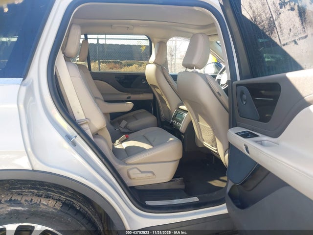 Lincoln Aviator Reserve 2021 5LM5J7XCXMGL16703 Image 8