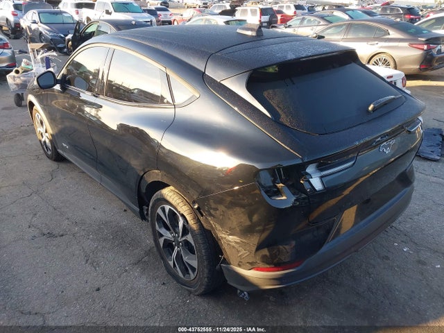 2025 FORD MUSTANG MACH-E 3FMTK1S57SMA30016 Photo 2