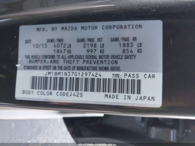 2016 MAZDA MAZDA3 JM1BM1N37G1297424 Photo 8