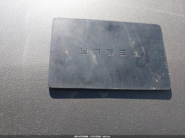 2025 TESLA MODEL Y 7SAYGDEEXSF265767 Photo 10