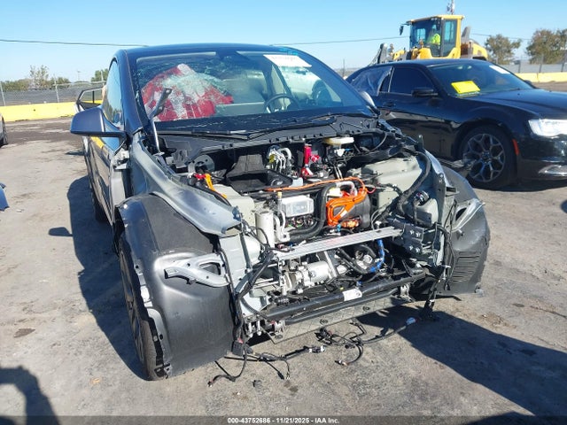 2025 TESLA MODEL Y 7SAYGDEEXSF265767 Photo 5