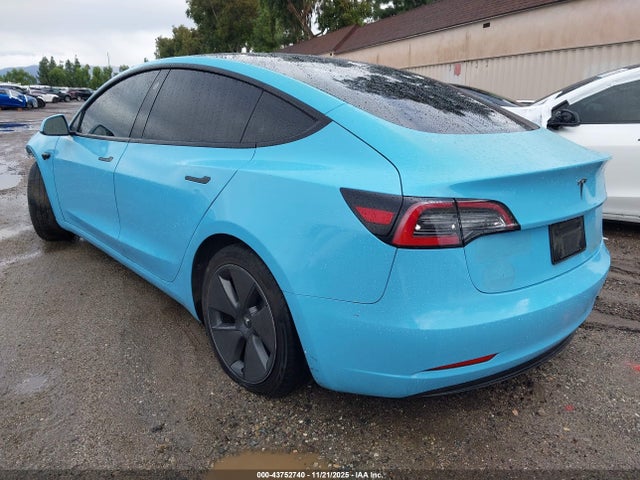 2022 TESLA MODEL 3 5YJ3E1EA3NF200353 Photo 2