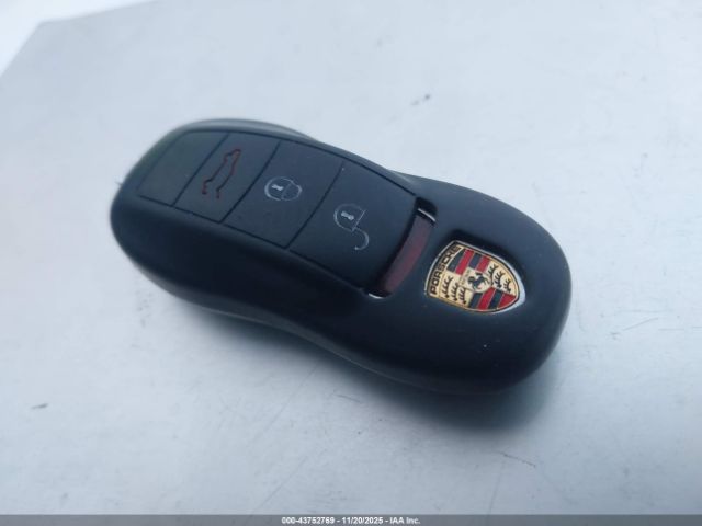 2016 PORSCHE MACAN WP1AB2A55GLB50732 Photo 10