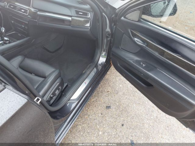 2015 BMW 750LI WBAYE8C50FD781613 Photo 4