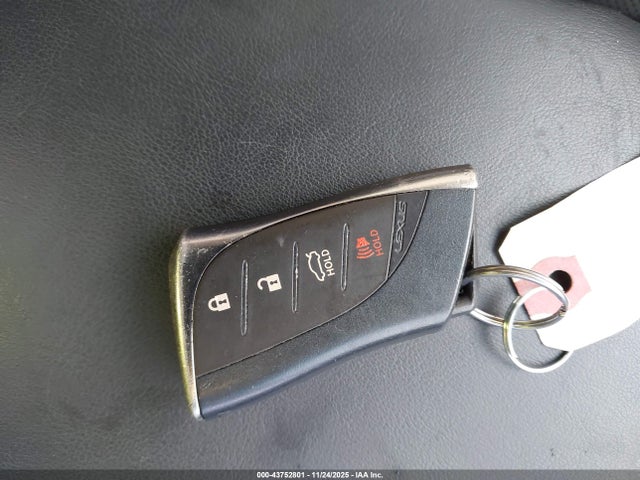 43752801 :رقم المزاد ، 58AD11D10MU002907 vin ، 2021 Lexus Es 250 مزاد بيع