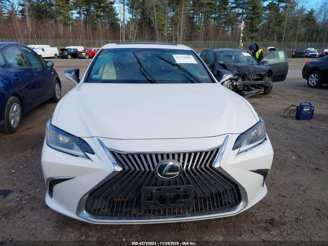 43752801 :رقم المزاد ، 58AD11D10MU002907 vin ، 2021 Lexus Es 250 مزاد بيع