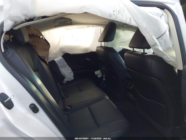 43752801 :رقم المزاد ، 58AD11D10MU002907 vin ، 2021 Lexus Es 250 مزاد بيع