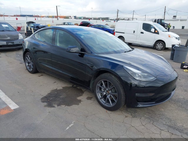 2022 TESLA MODEL 3 5YJ3E1EB6NF275931 Photo 0