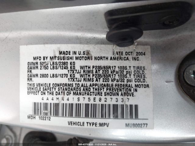 2005 MITSUBISHI ENDEAVOR 4A4MN41S75E027337 Photo 8