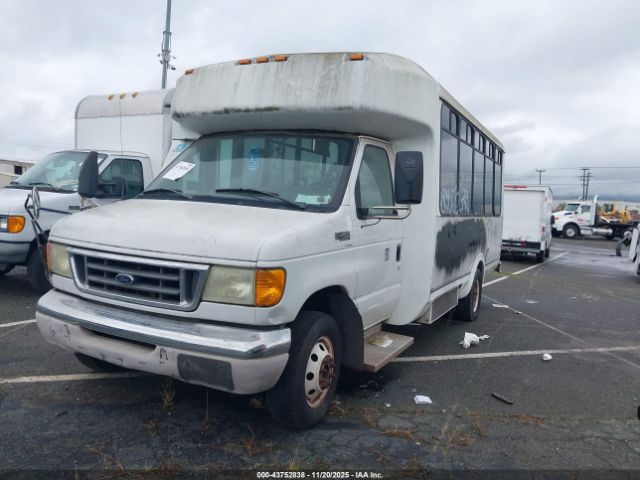 2003 FORD E-450 CUTAWAY 1FDXE45S73HB39996 Photo 1