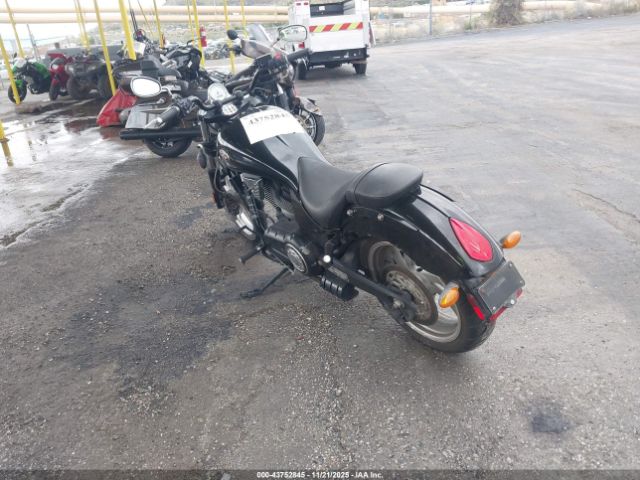 2006 VICTORY MOTORCYCLES VEGAS 5VPAB26L663001318 Photo 2