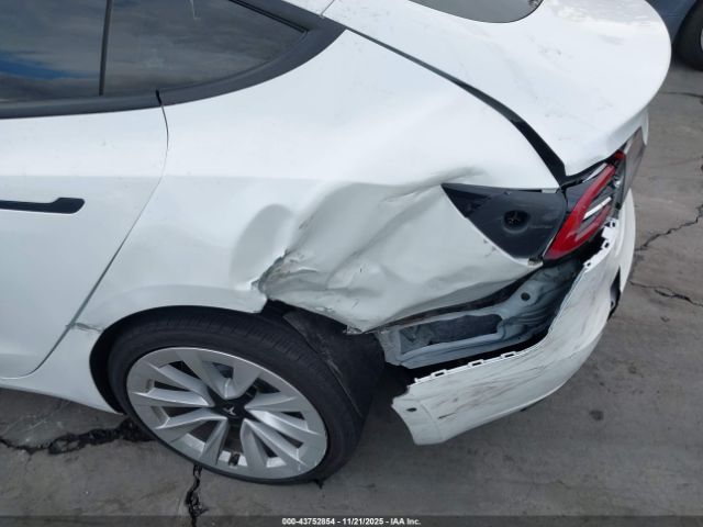 2021 TESLA MODEL 3 5YJ3E1EA1MF872202 Photo 5