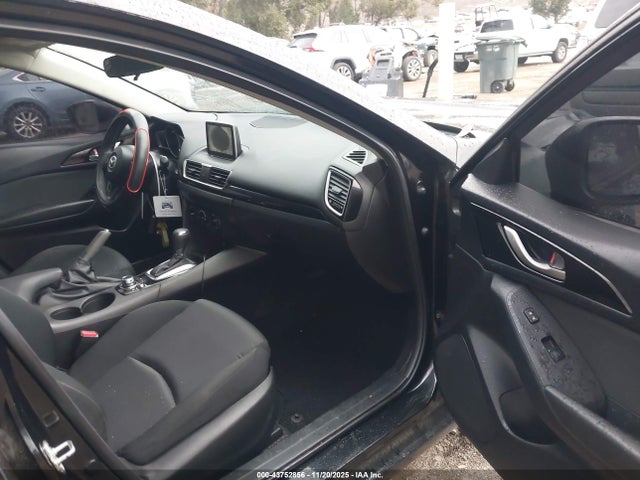 3MZBM1T78GM239845 Mazda Mazda3 I Sport
