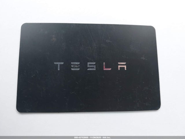 2025 TESLA MODEL Y 7SAYGDEE5SF278815 Photo 10