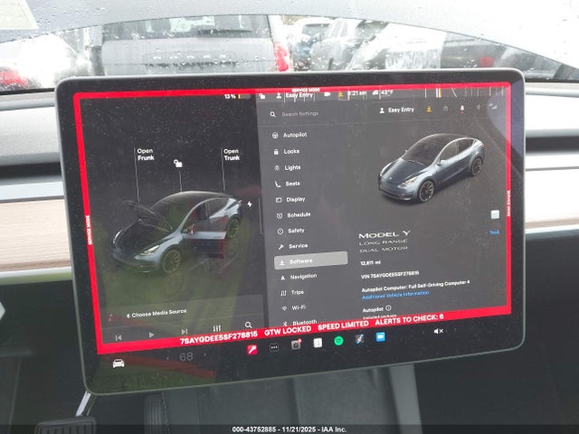 2025 TESLA MODEL Y 7SAYGDEE5SF278815 Photo 6
