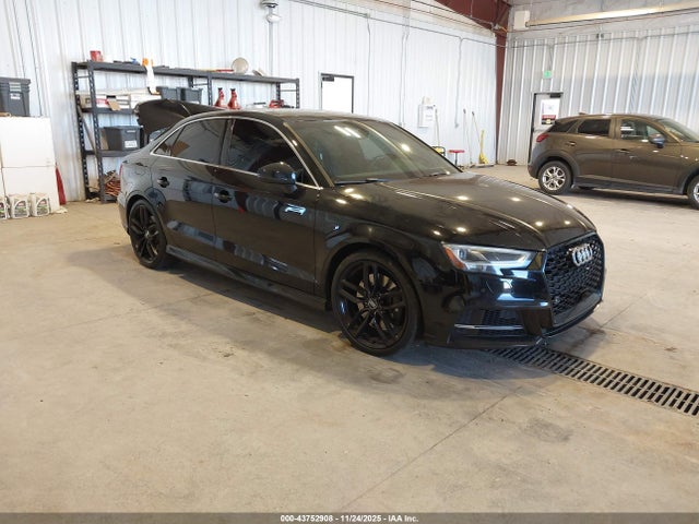 2017 AUDI S3 WAUB1GFF5H1014649