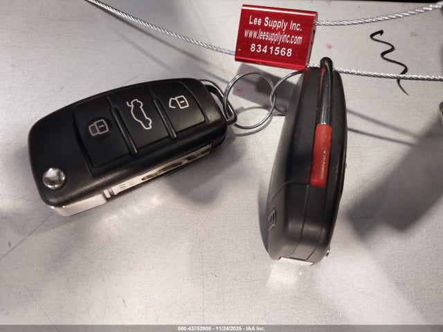 2017 AUDI S3 WAUB1GFF5H1014649 Photo 10