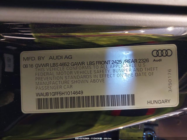 2017 AUDI S3 WAUB1GFF5H1014649 Photo 8