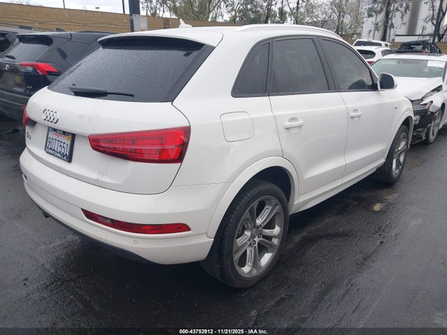 2018 AUDI Q3 WA1BCCFS2JR035401 Photo 3