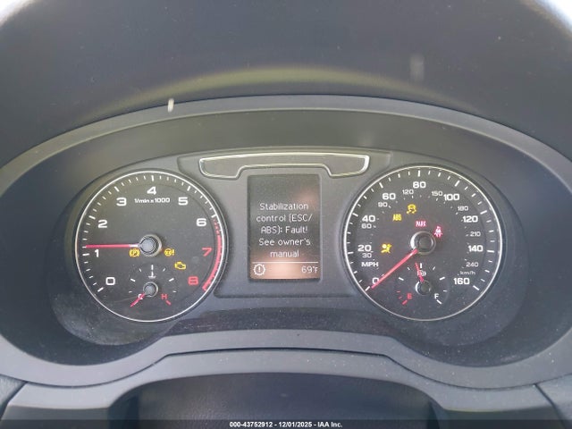 2018 AUDI Q3 WA1BCCFS2JR035401 Photo 6