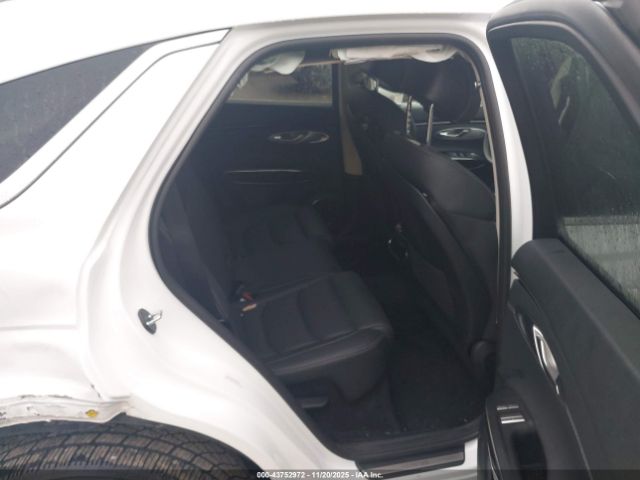 2025 GENESIS GV70 KMUMADTB4SU207356 Photo 7