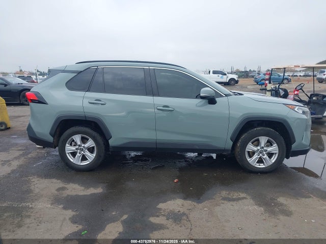 Toyota Rav4 Xle 2019 JTMP1RFV7KD030059 Image 14