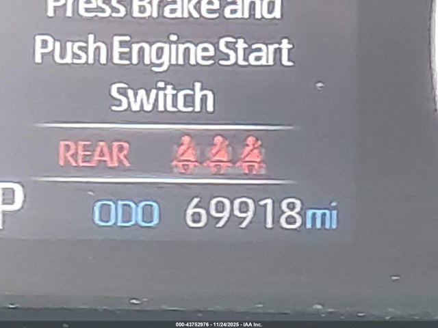 Toyota Rav4 Xle 2019 JTMP1RFV7KD030059 Image 16