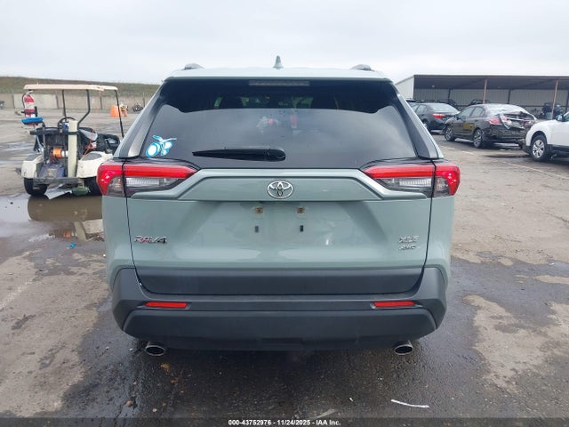 Toyota Rav4 Xle 2019 JTMP1RFV7KD030059 Image 17