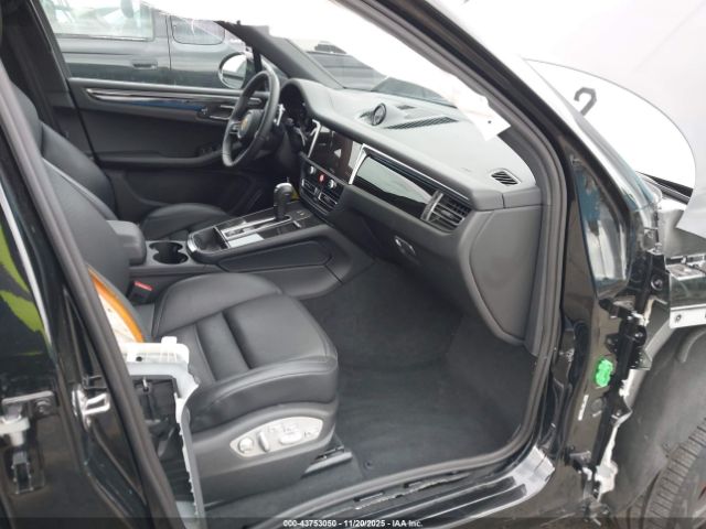 2023 PORSCHE MACAN WP1AG2A55PLB38372 Photo 4