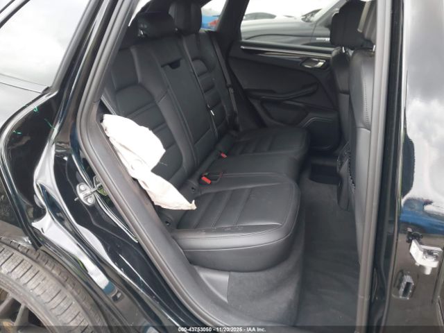 2023 PORSCHE MACAN WP1AG2A55PLB38372 Photo 7