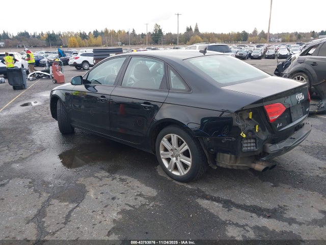 2011 AUDI A4 WAUAFAFLXBN045573 Photo 2