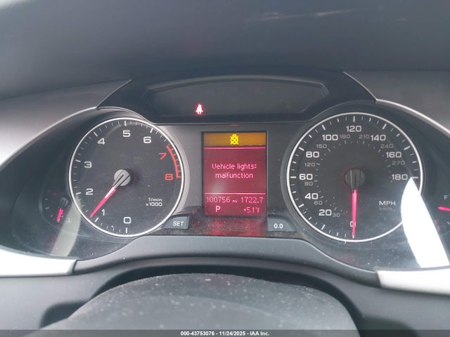 2011 AUDI A4 WAUAFAFLXBN045573 Photo 6