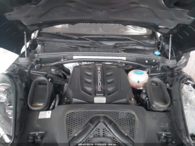 2018 PORSCHE MACAN WP1AG2A56JLB64602 Photo 9