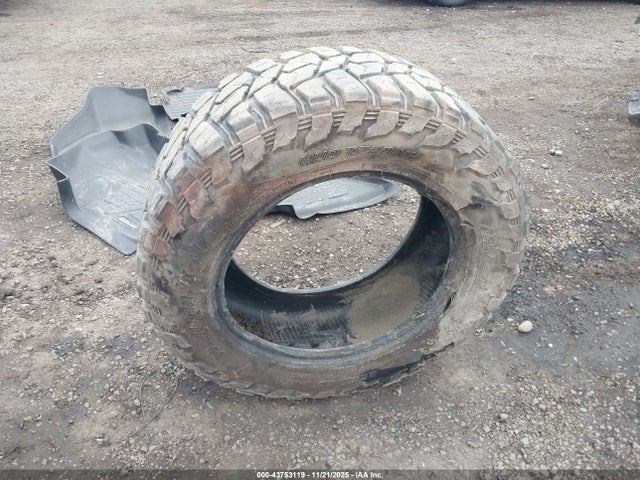 3C6UR5DJ7EG295521 RAM 2500 Slt