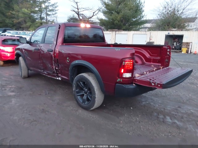 43753136 :رقم المزاد ، 1C6RR7GG6MS587623 vin ، 2021 Ram 1500 Classic Warlock  4x4 6'4 Box مزاد بيع