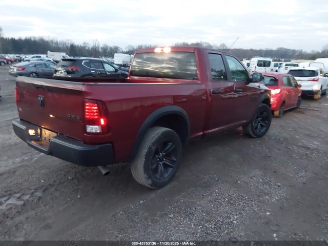 43753136 :رقم المزاد ، 1C6RR7GG6MS587623 vin ، 2021 Ram 1500 Classic Warlock  4x4 6'4 Box مزاد بيع