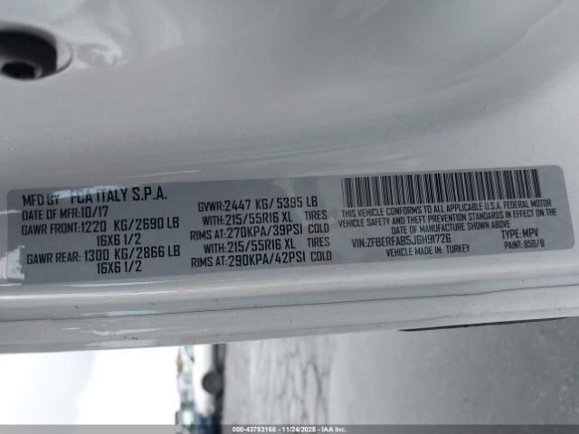 2018 RAM PROMASTER CITY ZFBERFAB5J6H91726 Photo 8