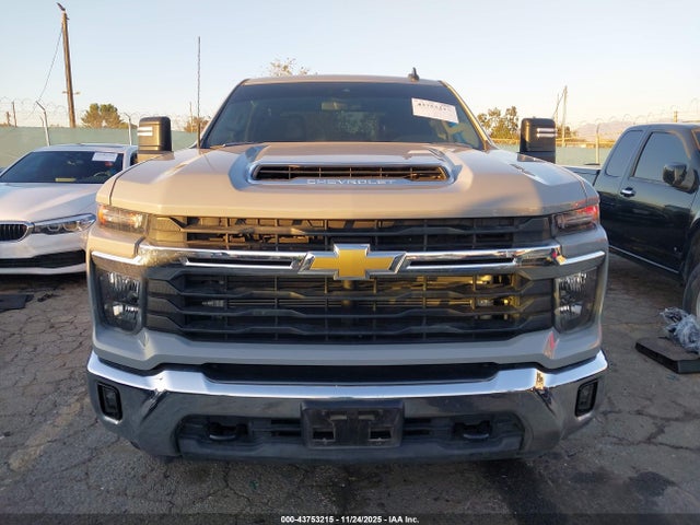 2GC4YNEY6R1184268 Chevrolet Silverado 2500hd 4wd Standard Bed Lt