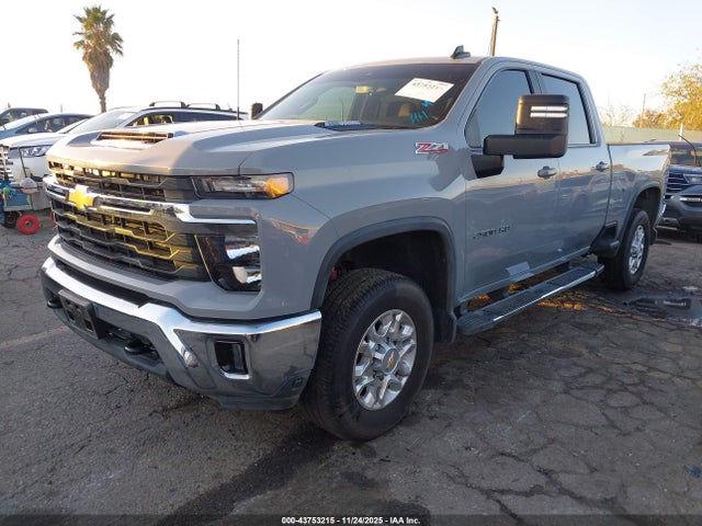 2GC4YNEY6R1184268 Chevrolet Silverado 2500hd 4wd Standard Bed Lt