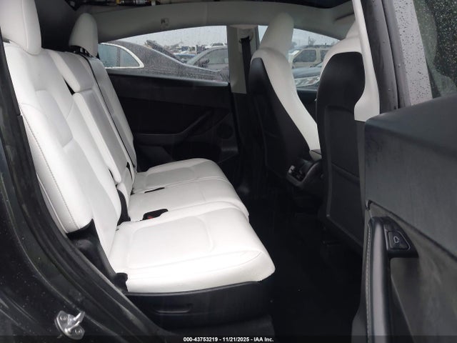 2024 TESLA MODEL Y 7SAYGAEE6RF066918 Photo 7
