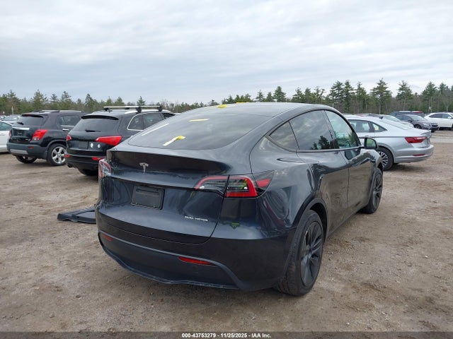 2024 TESLA MODEL Y 7SAYGAEE4RF166905 Photo 3