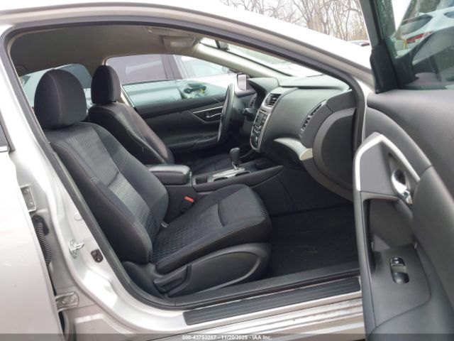 2017 NISSAN ALTIMA 1N4AL3AP6HC255521 Photo 4