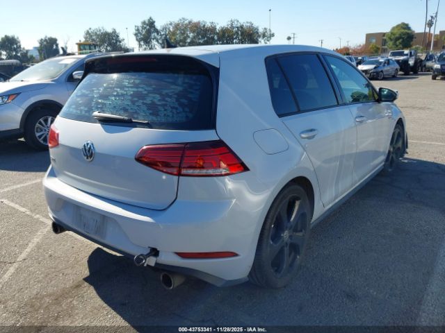 2018 VOLKSWAGEN GOLF GTI 3VW447AU6JM262357 Photo 3