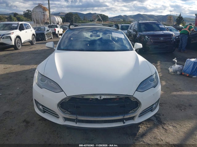 Tesla Model S 70d/85d/p85d 2015 5YJSA4H23FFP79617 Image 11