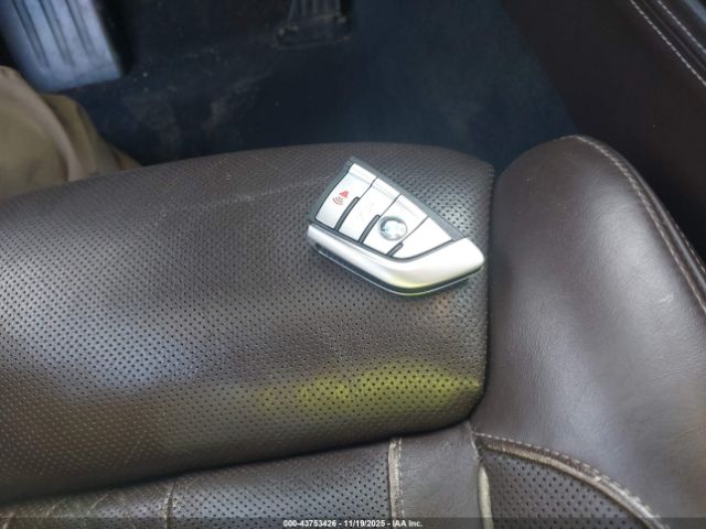 2016 BMW 740I WBA7E2C57GG504630 Photo 10