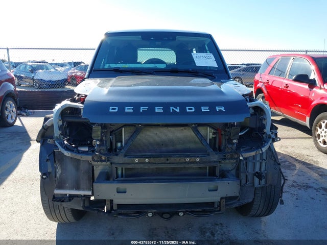 SALEJ7EX9R2300244 Land Rover Defender 110 P300