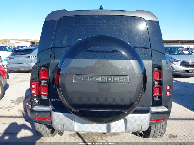 SALEJ7EX9R2300244 Land Rover Defender 110 P300